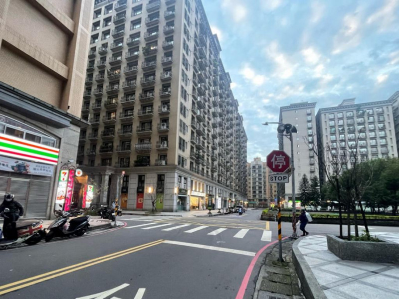 狠甩台北市、力壓板橋？他稱新北市「這區」是台灣洛杉磯　50年後超越日本代官山，當地人驚吐實情
